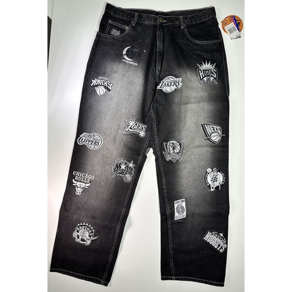 Vintage 1996 UNK NBA Team Patch Logo Jeans Mens Sz‎ 36 Baggy Embroidered Denim